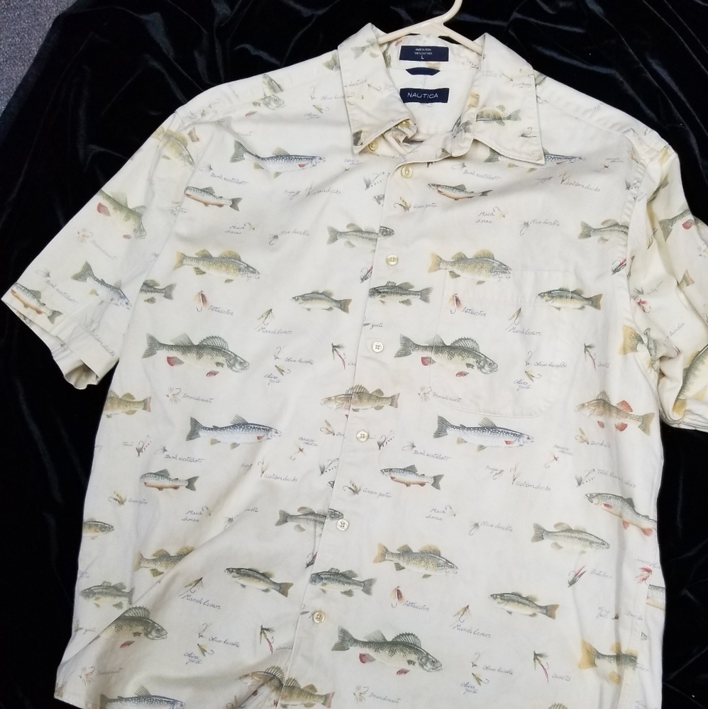 Nautica Size L Shirt